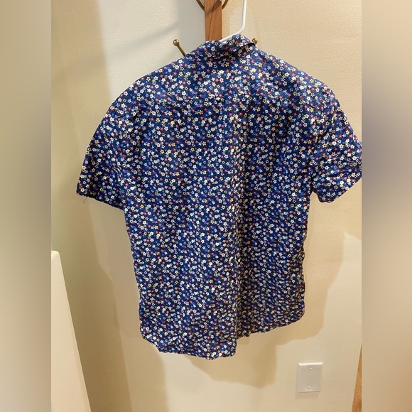 J Crew Floral Men’s short sleeve button down - Picture 3 of 3